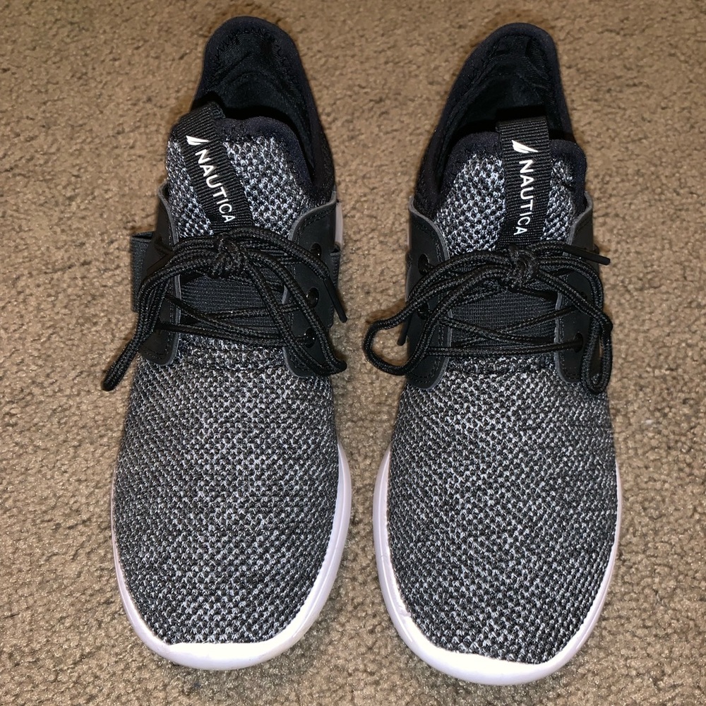 Nautica Women’s Black and White Tennis Shoes